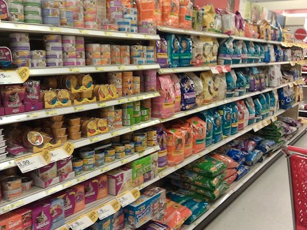 Choosing the Right Pet Food